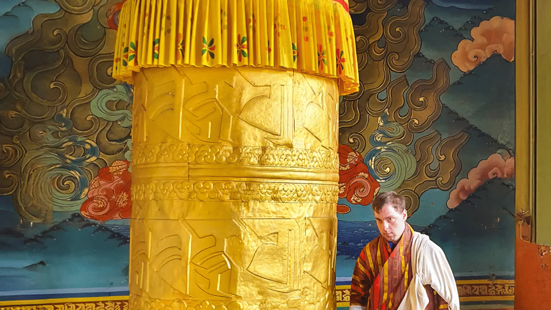 Einladungsplakat Diashow Bhutan - Land des Donnerdrachen, 23.05.25 Blauer Raum im Sektionszentrum | © DAV Karlsruhe / Günther Tomek