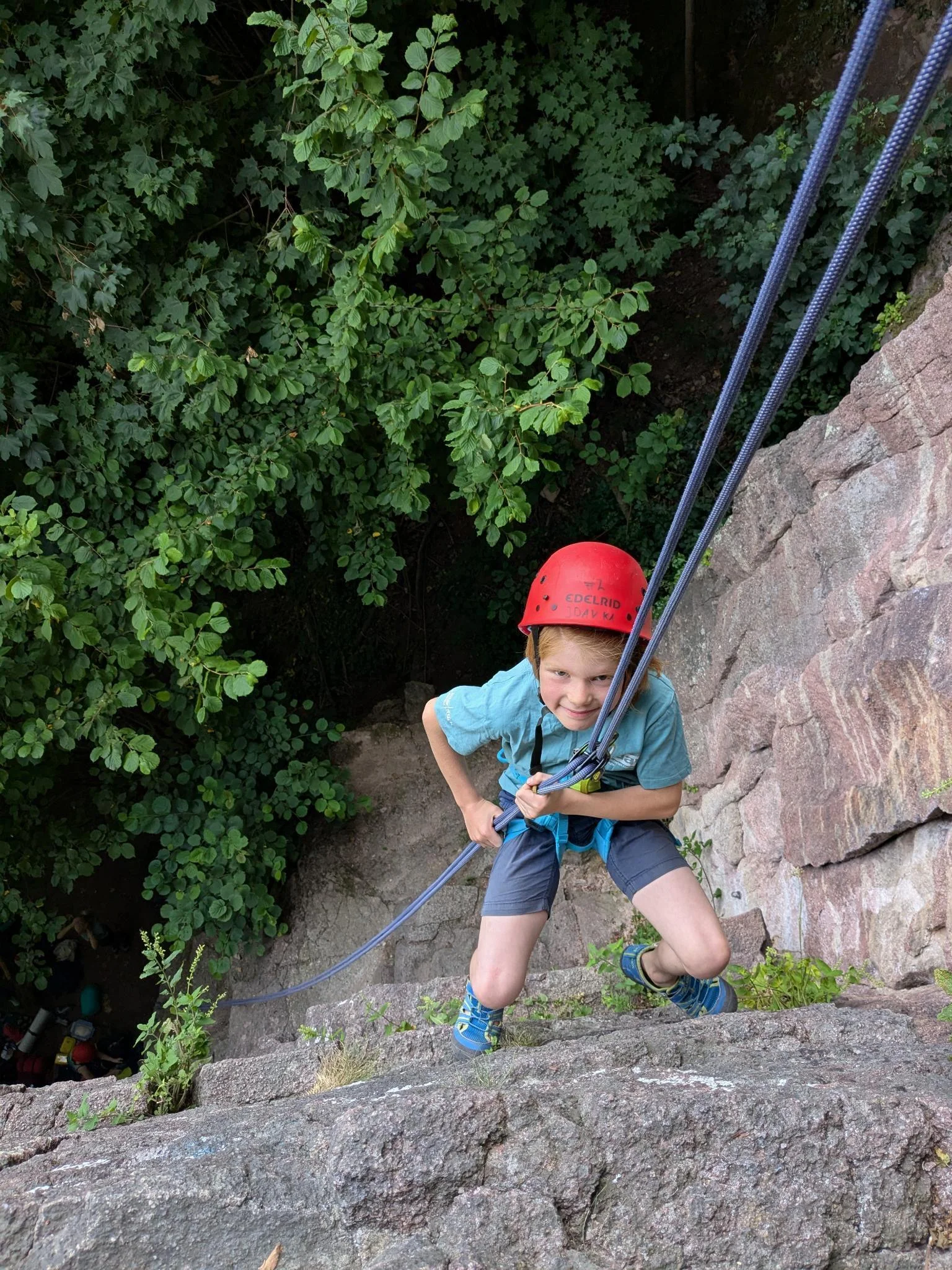 Kind seilt sich ab | © DAV Karlsruhe